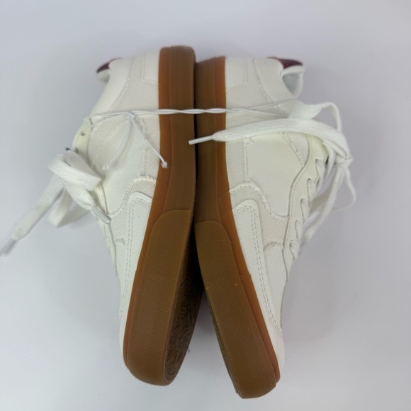 Women’s Blowfish Malibu Sneaker - Picture 3 of 7